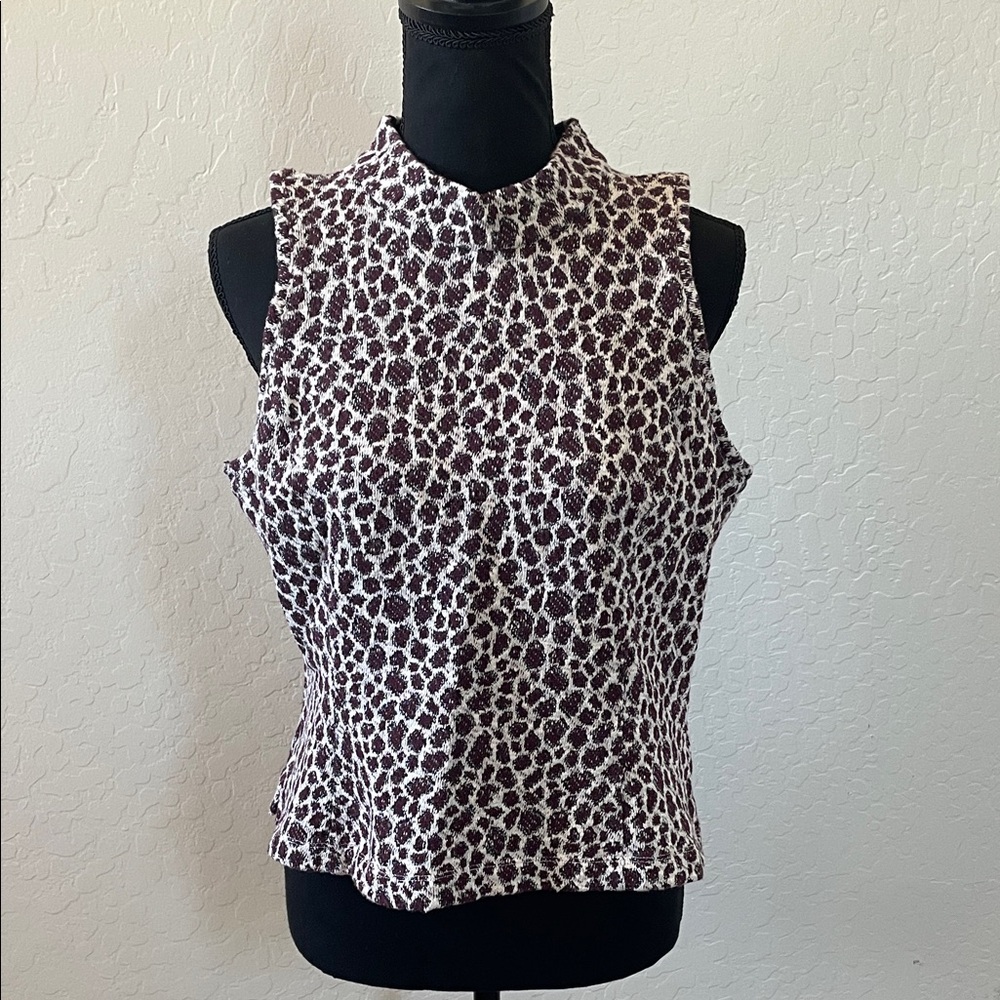 Anthropologie / Akemi + Kin Brown and White Patterned Sleeveless Blouse
